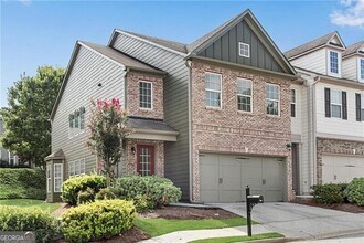 2405 Sardis Chase Ct in Buford, GA - Building Photo - Building Photo