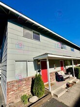 1658 Idlewild Dr in Reno, NV - Building Photo - Building Photo
