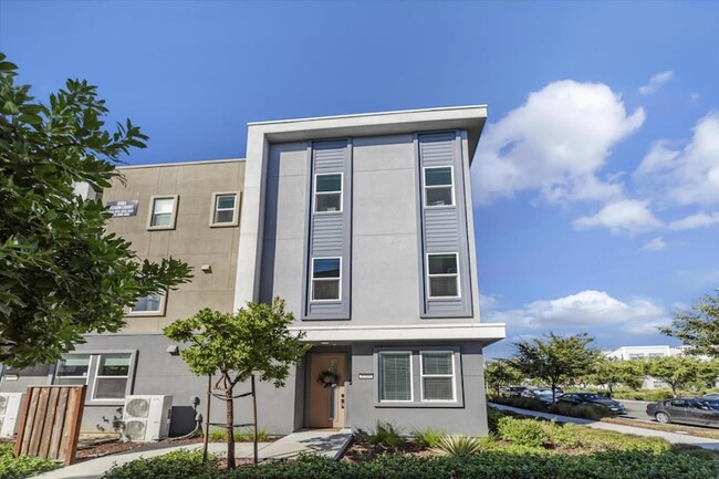 property at 6568 Vision Ct