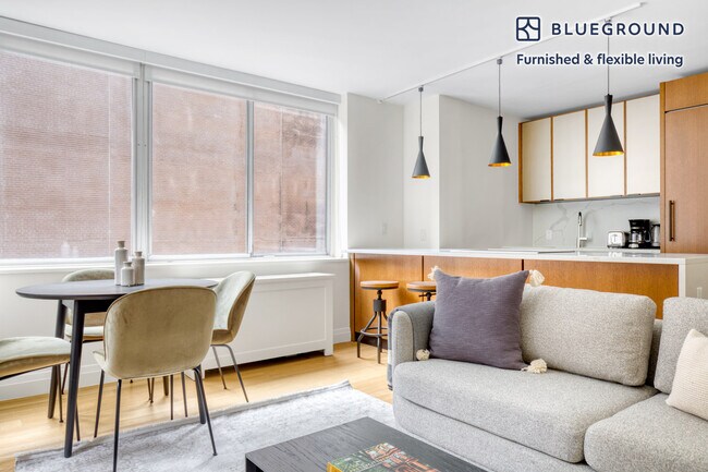 420 E 54th St, Unit SI FL3-ID752 in New York, NY - Building Photo - Building Photo