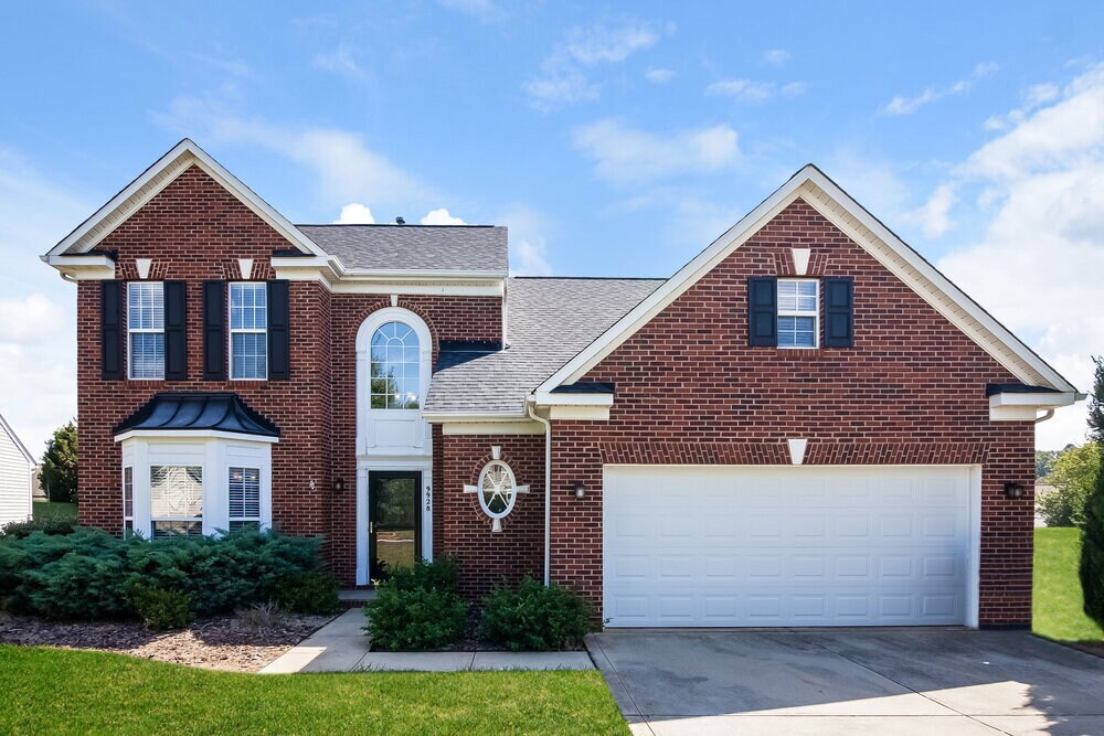 9928 Spring Park Dr in Charlotte, NC - Building Photo