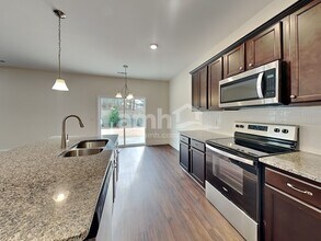 5924 Hagar Vly Dr in Nashville, TN - Building Photo - Building Photo