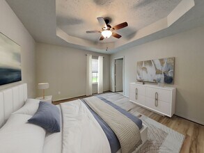 5635 S Farm Rd 145 in Springfield, MO - Foto de edificio - Building Photo