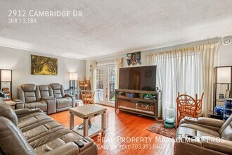 2912 Cambridge Dr in Woodbridge, VA - Building Photo - Building Photo