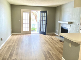 2550 N Alafaya Trl, Unit 6208 in Orlando, FL - Building Photo