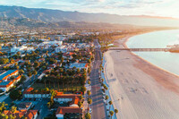 810 E Anapamu St in Santa Barbara, CA - Foto de edificio - Building Photo