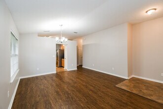 2530 Fox Hill Ln in Jacksonville, FL - Building Photo - Building Photo