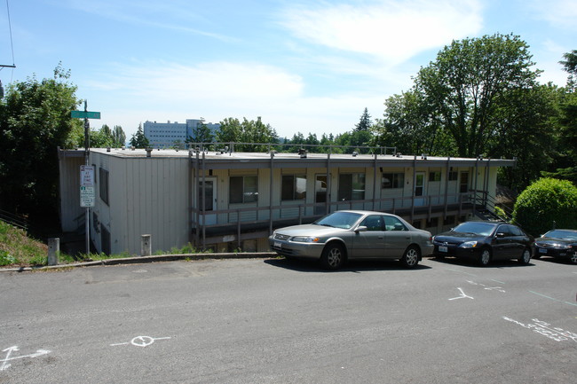 Gibbs Street Apartments in Portland, OR - Foto de edificio - Building Photo