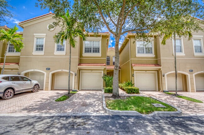 property at 4871 Bonsai Cir