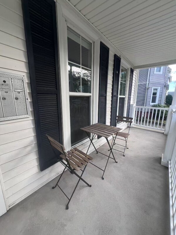 85 Mt Auburn St in Watertown, MA - Building Photo - Building Photo