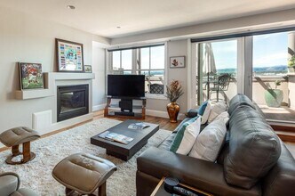 1560 Blake St in Denver, CO - Building Photo - Building Photo