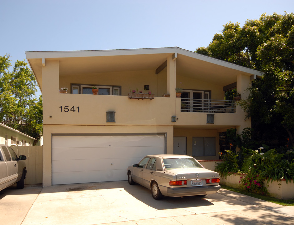 1541 Princeton St in Santa Monica, CA - Building Photo