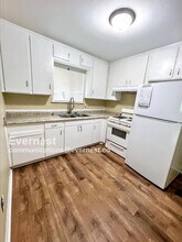 4222 N Askew Ave in Kansas City, MO - Building Photo - Building Photo