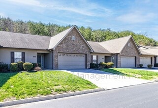 5104 Cates Bend Way in Powell, TN - Foto de edificio - Building Photo