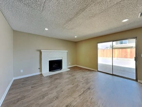 7401 Lime Ave in Fontana, CA - Building Photo - Building Photo