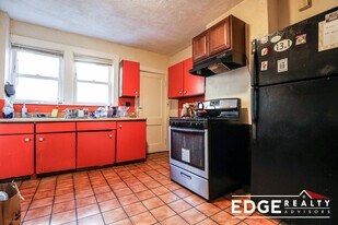 57 Wallingford Rd, Unit 2 in Boston, MA - Building Photo