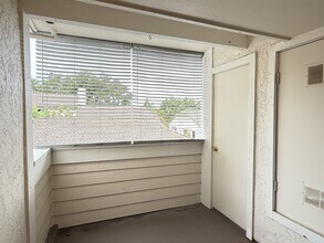 77 Village Cir in San Rafael, CA - Building Photo - Building Photo