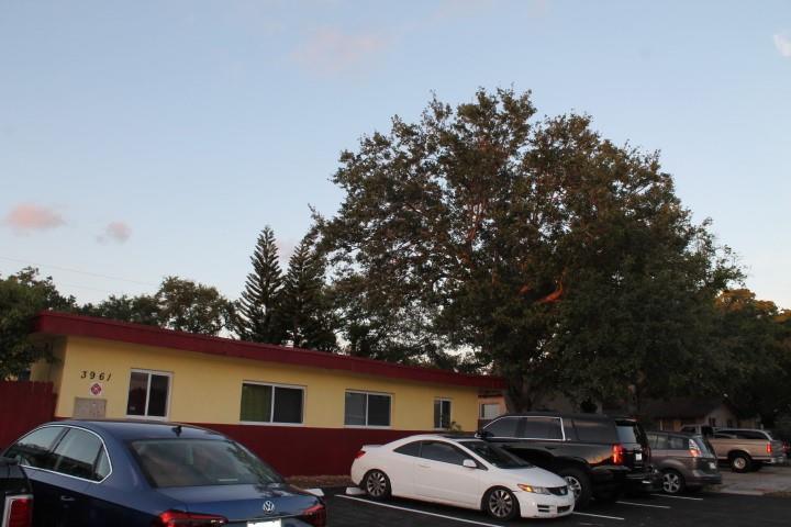 3961 SW 51st St, Unit 1-4 in Fort Lauderdale, FL - Foto de edificio