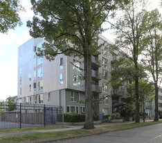 Arbutus Co-op in Vancouver, BC - Building Photo