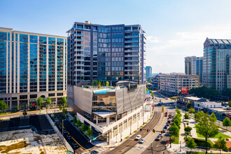 The Charles in Atlanta, GA - Building Photo - Building Photo