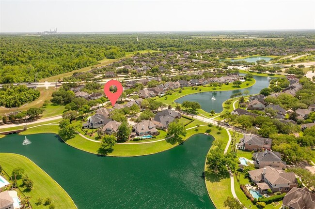 property at 5411 Dunston Ct