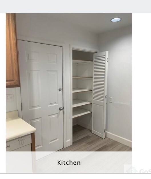 10904 Robledo Dr in Oakland, CA - Building Photo - Building Photo