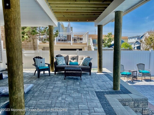 36 1st Ave in Toms River, NJ - Building Photo - Building Photo