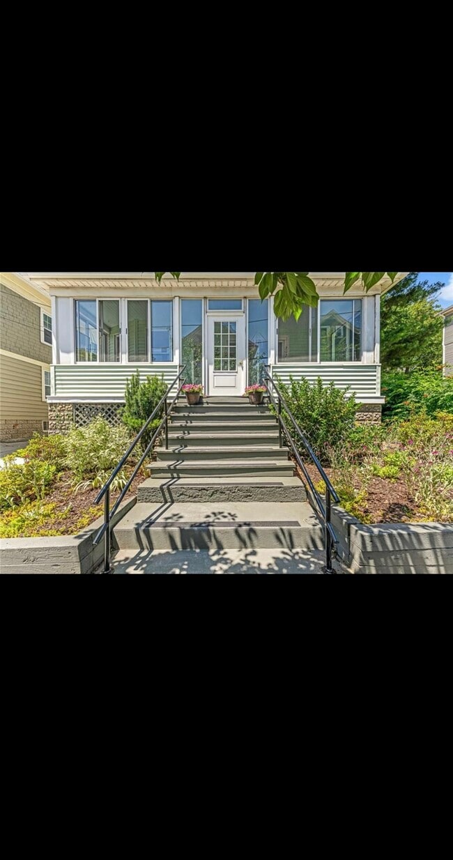 207 Jewett St, Unit 1