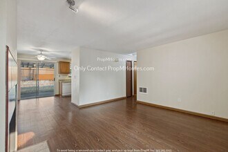 22-24-24 SE 133rd Ave in Portland, OR - Building Photo - Building Photo