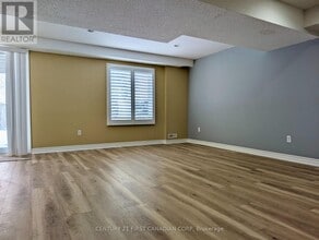 924 Guildwood Blvd in London, ON - Building Photo - Building Photo