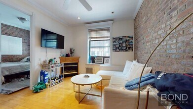346 E 18th St in New York, NY - Building Photo - Building Photo