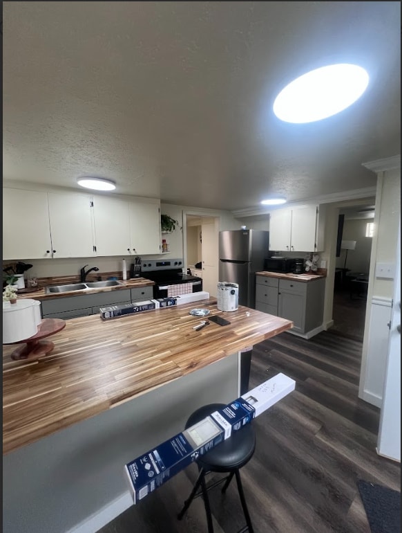 1206 Gregory Way in Bremerton, WA - Building Photo - Building Photo