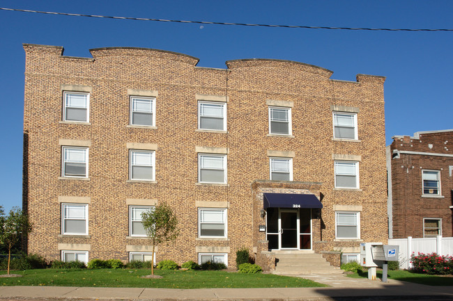 2754 Harney St in Omaha, NE - Foto de edificio - Building Photo