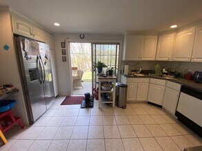 14 Park Pl in Arlington, MA - Building Photo - Building Photo