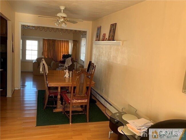 19 W Francis St in Iselin, NJ - Building Photo - Building Photo