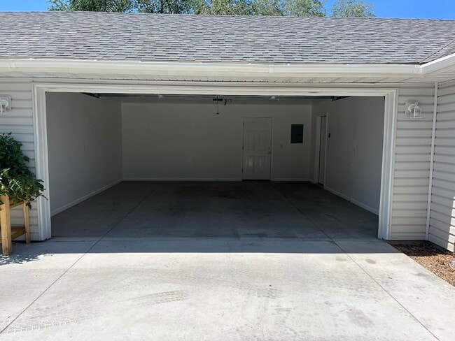 1255 5th Ave E in Twin Falls, ID - Building Photo - Building Photo