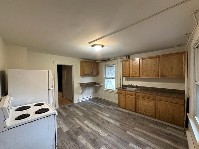 478 Windham Rd, Unit 478 Windham rd