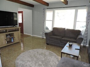 435 Belle Chasse Dr in Pensacola, FL - Building Photo - Building Photo