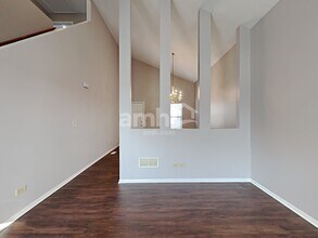 5756 Emerald Pointe Dr in Plainfield, IL - Building Photo - Building Photo