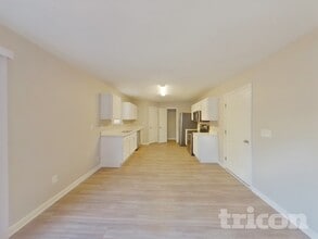 136 Katrina Ct in Lexington, SC - Building Photo - Building Photo