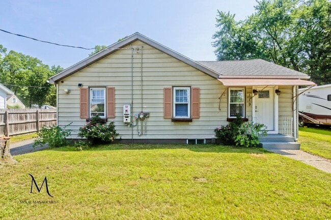 119 Pine Grove St in Springfield, MA - Building Photo - Building Photo