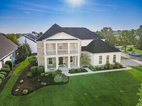 8150 Grant Dr in Dublin, OH - Building Photo - Building Photo