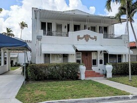 2346 SW 20th St in Miami, FL - Building Photo