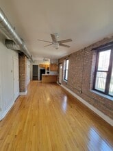 1340 W 18th Pl in Chicago, IL - Building Photo - Building Photo
