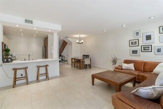 21376 Marina Cove Cir in Aventura, FL - Building Photo - Building Photo