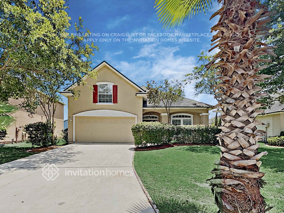 3477 Live Oak Hollow Dr in Orange Park, FL - Building Photo