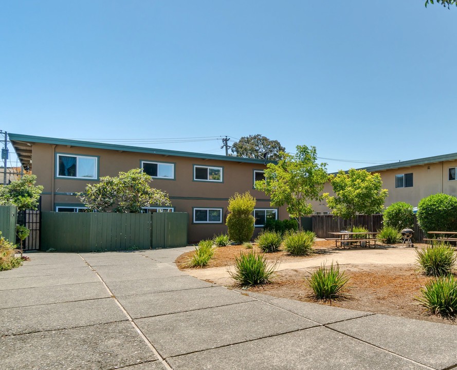 150 Belvedere St in San Rafael, CA - Building Photo