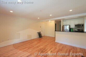 55 Langdon St, Unit #2 in Cambridge, MA - Foto de edificio - Building Photo