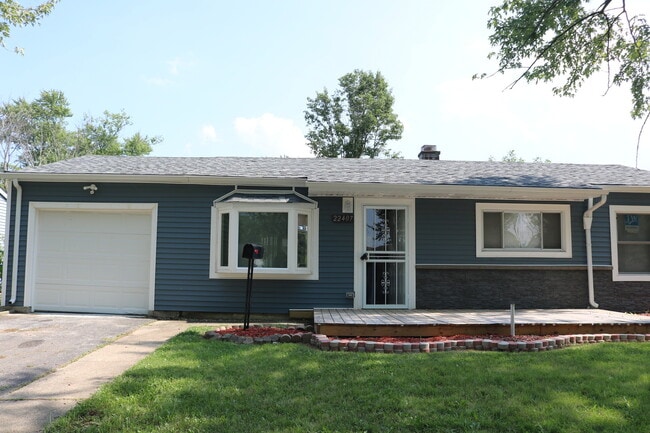 22407 Strassburg Ave in Sauk Village, IL - Building Photo - Building Photo