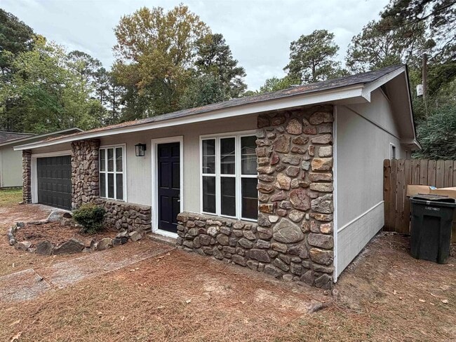 10002 Stardust Trail in Little Rock, AR - Building Photo - Building Photo